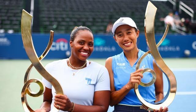 中国网球大捷！2-0、2-0，2位金花强势横扫，2-0：张帅女双争冠
