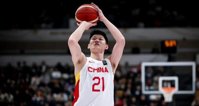 中国93-88沙特！比赢球还高兴的，是赛后赵睿一番话，发言清醒！
