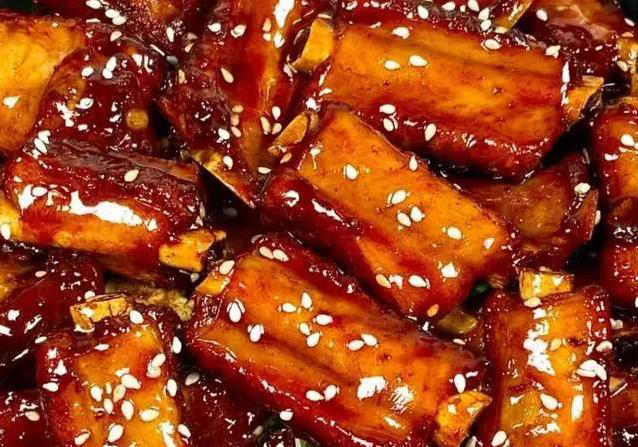 牛肉炒出滑嫩口感，十分钟上桌，家常菜也能惊艳全家