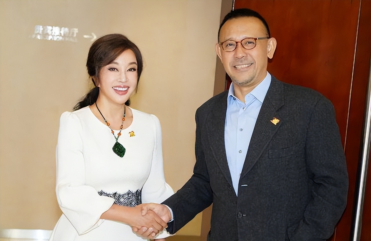 �����죺����ź�������¹�������飬���Ǳ����������ߡ��Ľ���