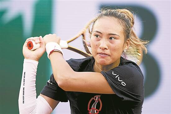 郑钦文选择肘部手术的背后是“赌博”更是勇气