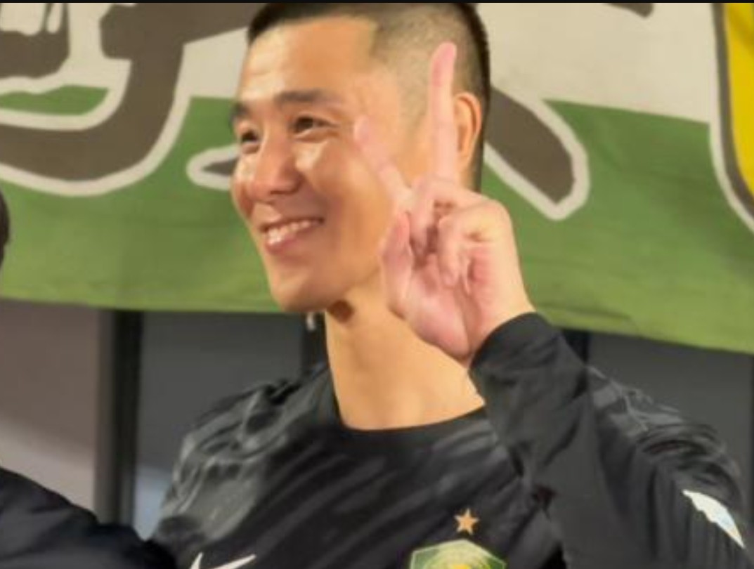 侯森：邵佳一和杨智是我从小的榜样，他们就代表着国安精神