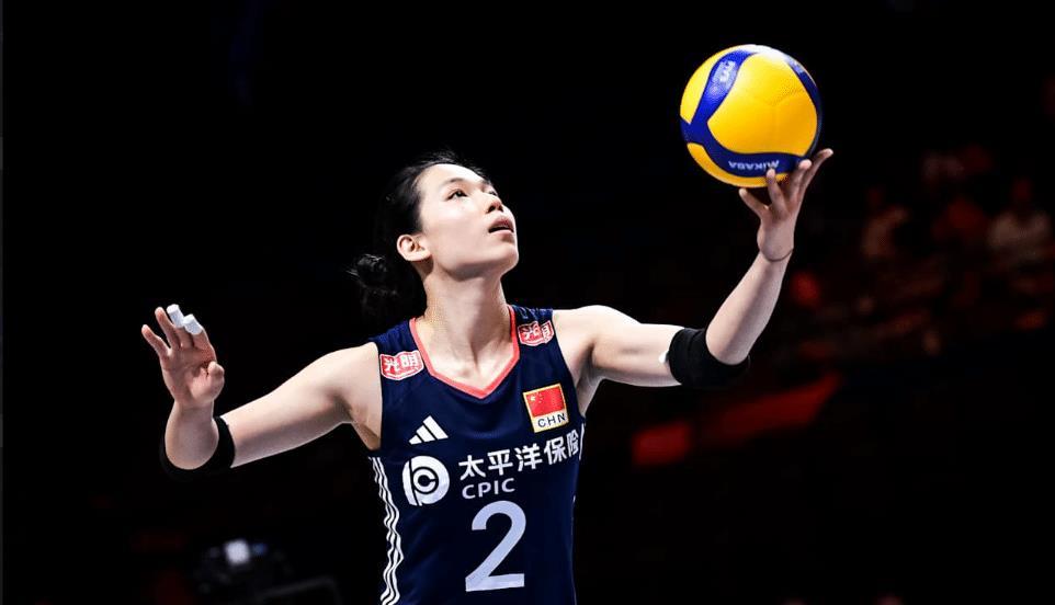 25：17！中国女排1-0领先波兰队，吴梦洁狂轰10分，倪非凡出彩