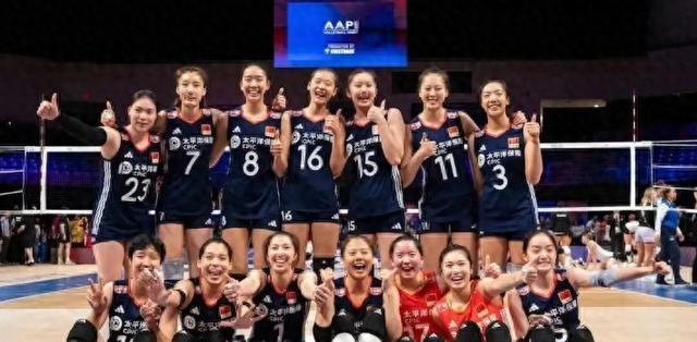 2-3我们输了，中国女排无缘半决赛，吴梦洁打疯了也没用