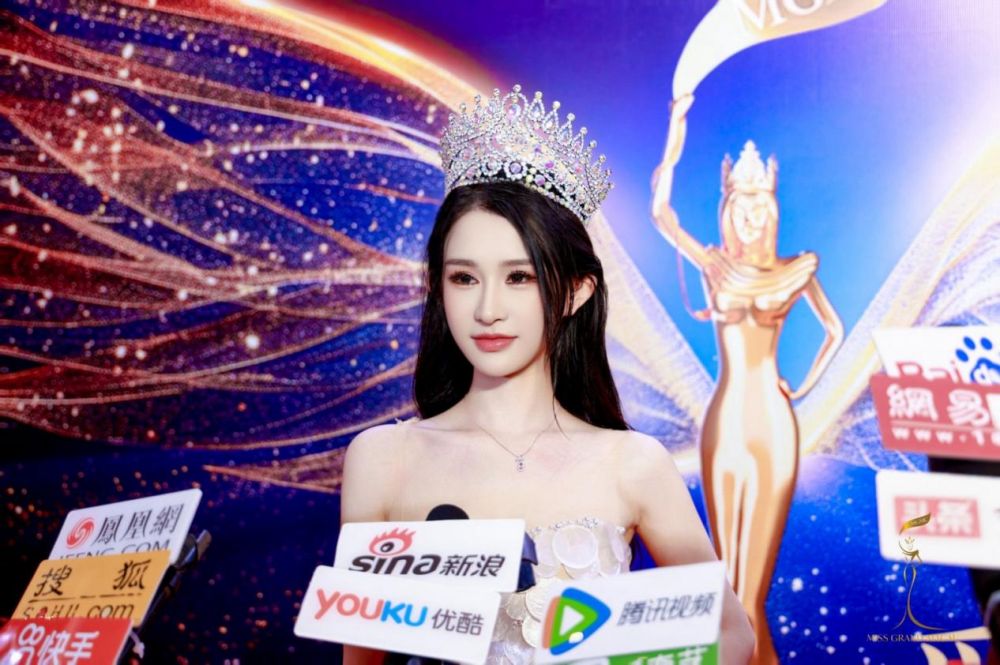 2025世界环球小姐中国总决赛深圳落幕，颜小璐亮相见证新星诞生
