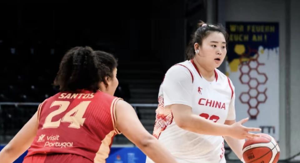 中国女篮出局第5天，他给宫鲁鸣好好上了一课，头号新王牌被揪出！