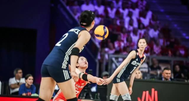 中国女排2-3波兰评分：吴梦洁95分，张籽萱55分，倪非凡50分