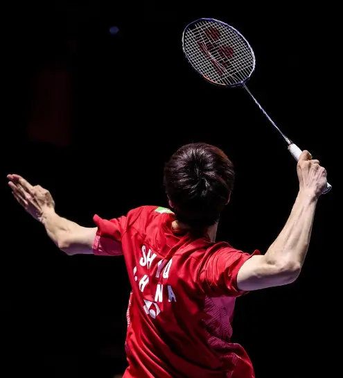 开启暴走模式！石宇奇2-0击溃世界第34，国羽三大男单晋级八强