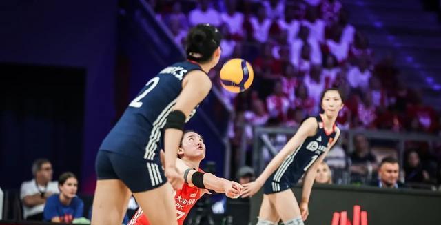 中国女排2-3波兰！赛后评价：中国4人被批，仅1人算出色