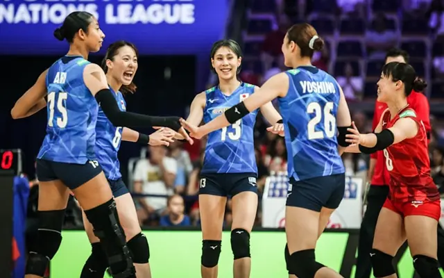 3-2淘汰欧洲冠军！四强决出三席，中国女排重回亚洲第一希望破灭