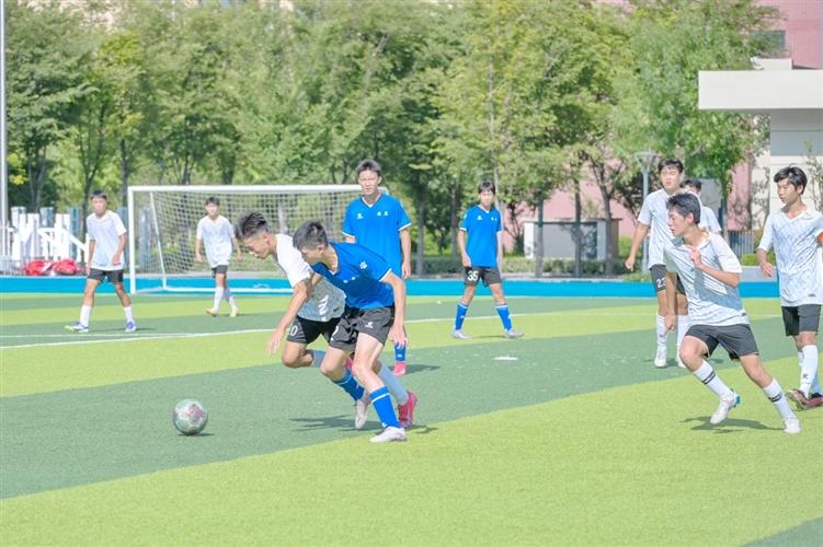 市运会男子足球比赛张店队包揽三项冠军
