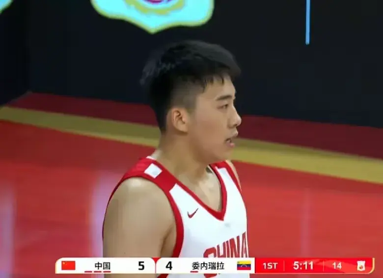 不是胡金秋 不是余嘉豪，男篮28分大胜委内瑞拉最大收获是王俊杰