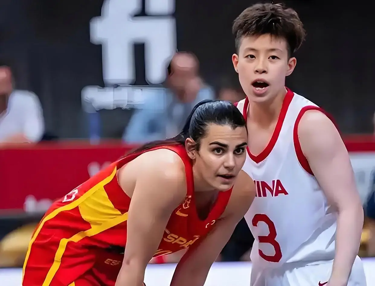 李缘是女篮未来核心1号位！宫指导，你确定没有看走眼？