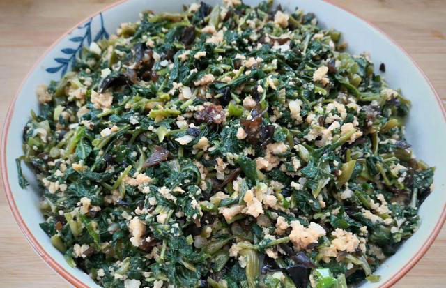 7月，这菜正当时，鲜嫩营养足，蒸包子胜过吃茴香韭菜馅，太香了