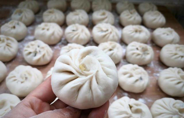 7月，这菜正当时，鲜嫩营养足，蒸包子胜过吃茴香韭菜馅，太香了