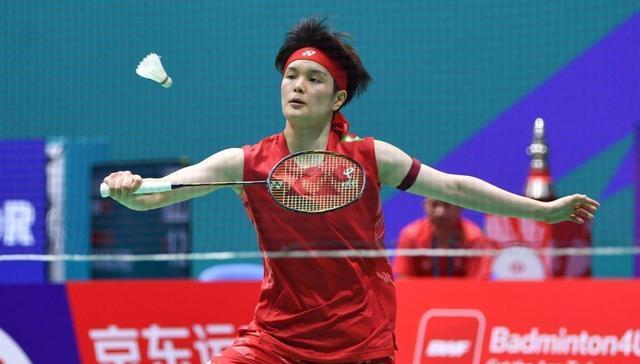 2比0！狂赢对手13分！国羽一姐威力尽显，靠新武器实现甜蜜复仇？
