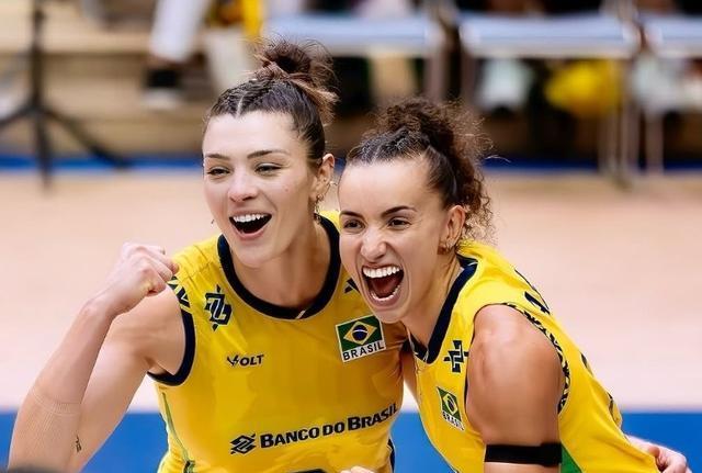 乱套！4强全出炉：日本女排3-2，半决赛对手敲定，德国女排0-3