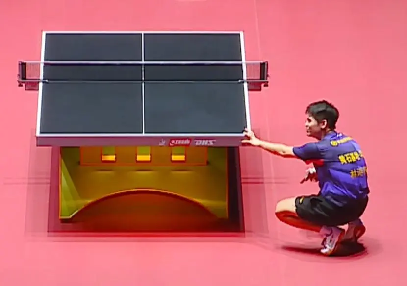乒超联赛：樊振东爆发！狂轰3-0横扫世界第一，多次挽救局点翻盘