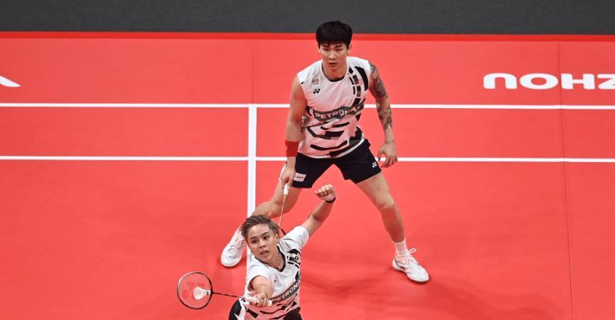 主场打破不胜魔咒！郭新娃／陈芳卉2-0复仇世界第四，挺进半决赛