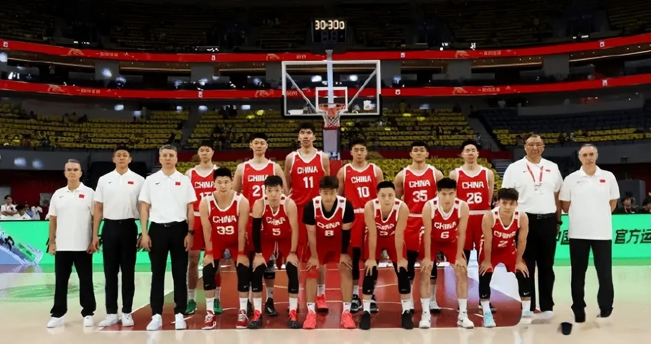 再胜委内瑞拉发布会！郭士强不满上半场+强调防守，但得分仍低！