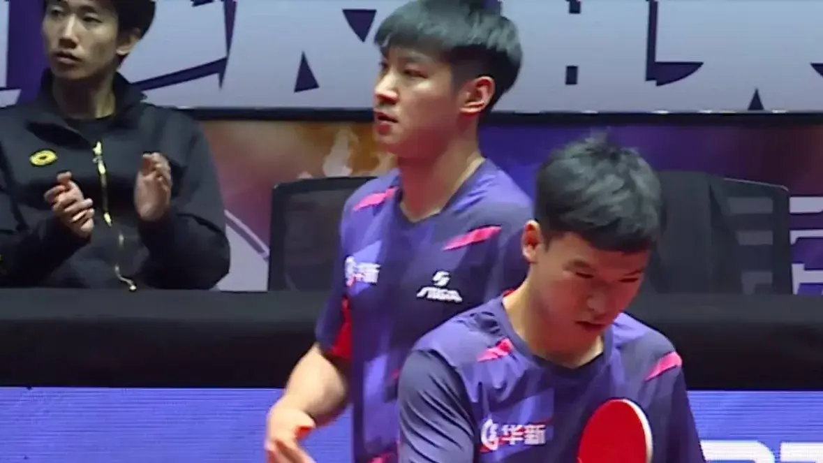 3-2！3-1！乒超联赛乱了，林诗栋连救赛点逆转，王楚钦苦战取胜！