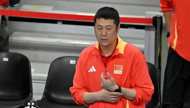 为什么倪非凡状态下滑，赵勇却迟迟不动手？其实原因很简单