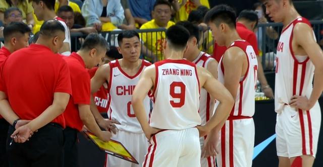 中国男篮亚洲杯大名单浮现！广东两将陪练基本出局，首发五虎敲定