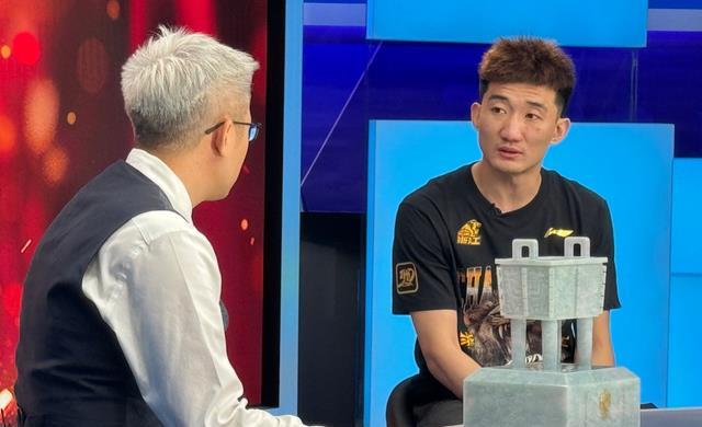 中国男篮亚洲杯大名单浮现！广东两将陪练基本出局，首发五虎敲定