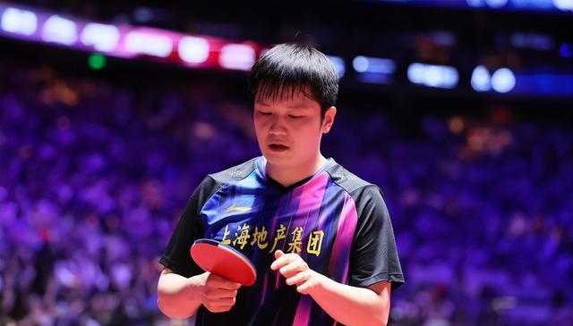 不参加国际大赛，击败世界第一，乒超9连胜，樊振东如何做到的？