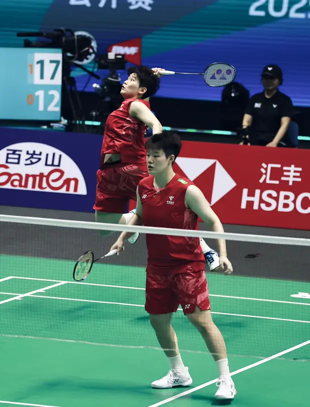 主场打爆世界第6！圣坛组合2-0晋级决赛，国羽包揽女双冠亚军