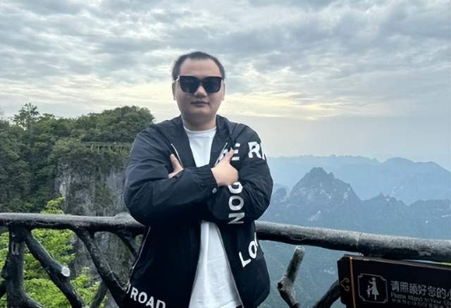 Doinb点评阿乐，强队嫌他菜，弱队嫌他贵，一个人身价顶WE全队