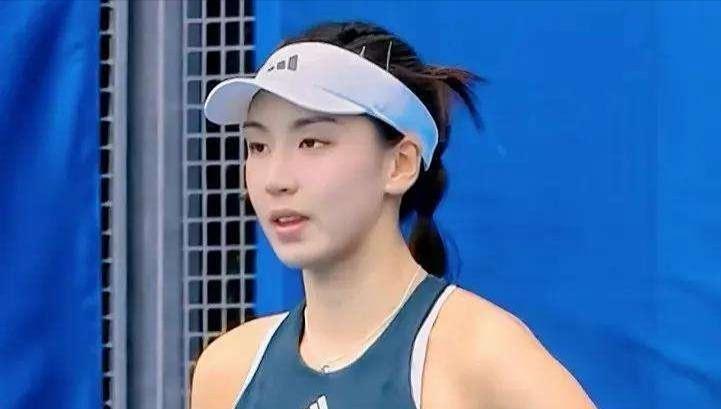 2-0、2-1、2-0，中国最美金花豪夺3连胜，为王欣瑜强势发挥点赞