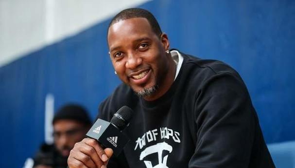 麦迪：NBA现役最强单挑受不是杜兰特，有2个人比他更强