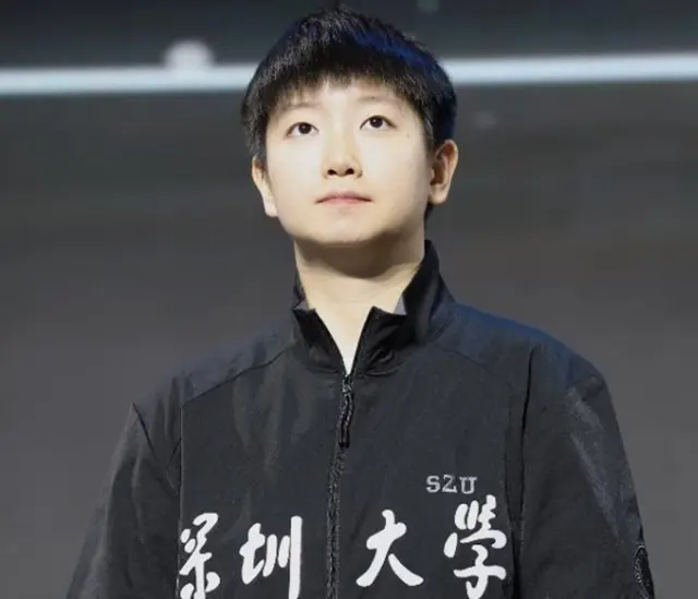 日乒世界冠军惨败，夺冠热门2-0领先被追到2-2，乒超险爆大冷门！