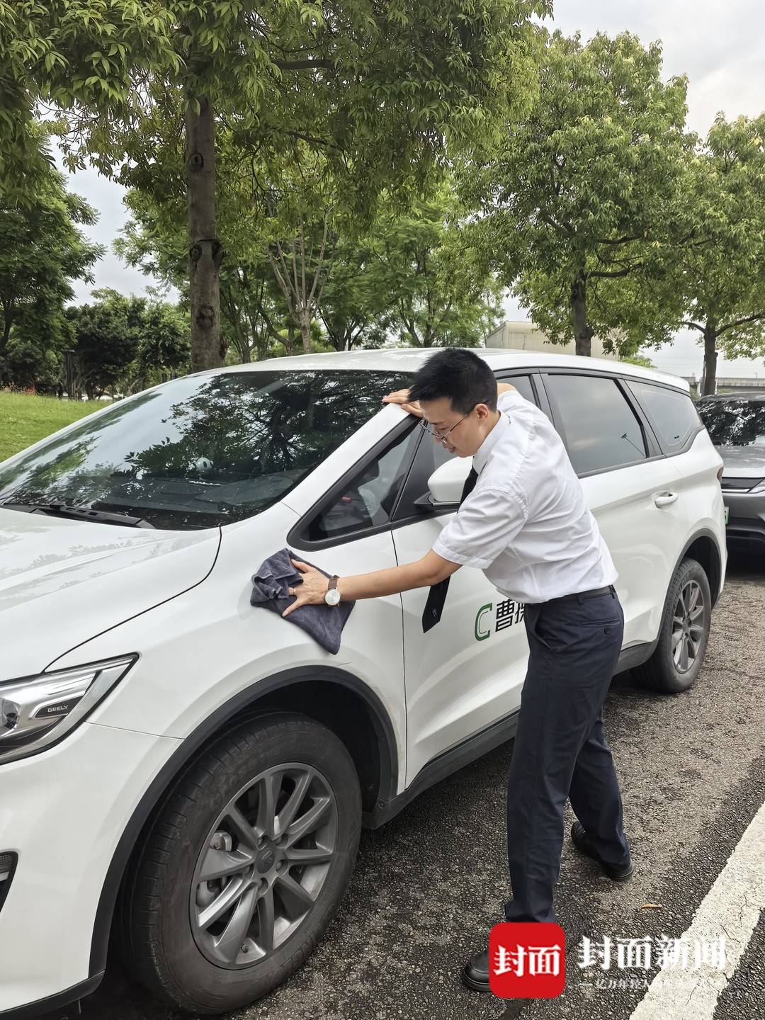 成都世运会火炬手张桂容：比赛期间将全天候为运动员安全出行保驾护航｜世运“竹梦者”