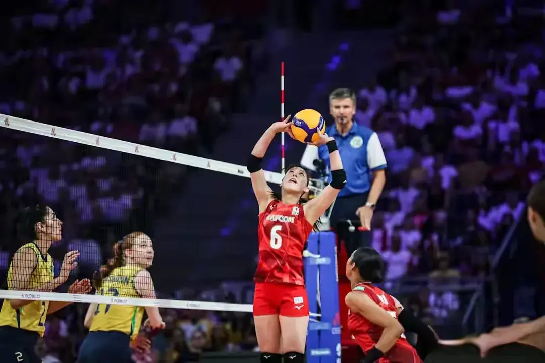 她们终于输了！日本女排2-3不敌巴西，女排世联赛总决赛对阵出炉