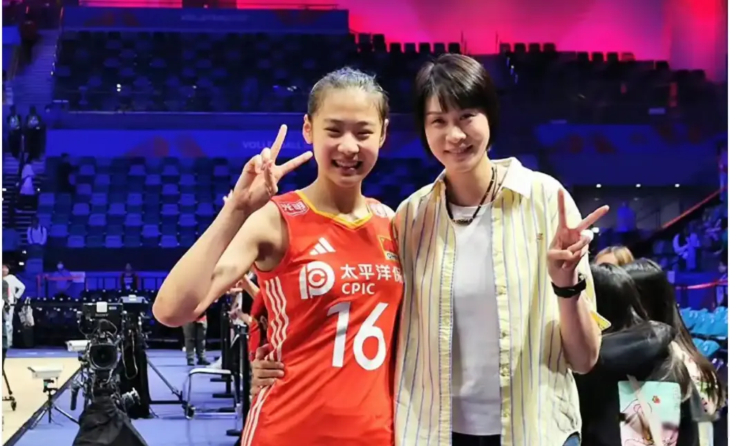 突发！中国女排转战漳州，17岁新星离队，高意驰援，2位老将落选