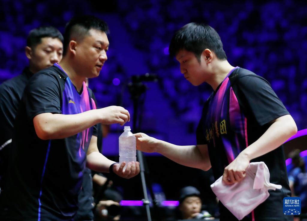 乒超联赛男子团体：上海地产集团胜汕头明润