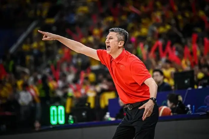 男篮亚洲杯核心阵容板上钉钉，这是最“平民”一届国家队？