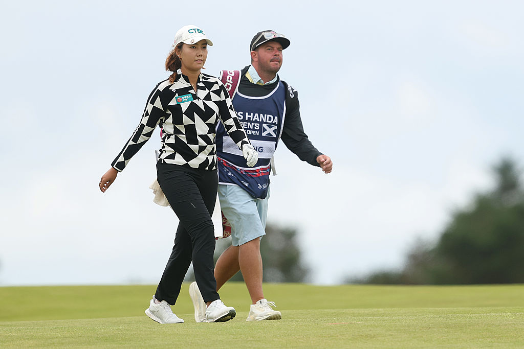 苏格兰女子公开赛沃德冲首冠 王馨迎并列第九