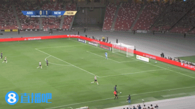 半场-阿森纳2-1纽卡 伊兰加闪击梅里诺破门枪手两分钟2球反超