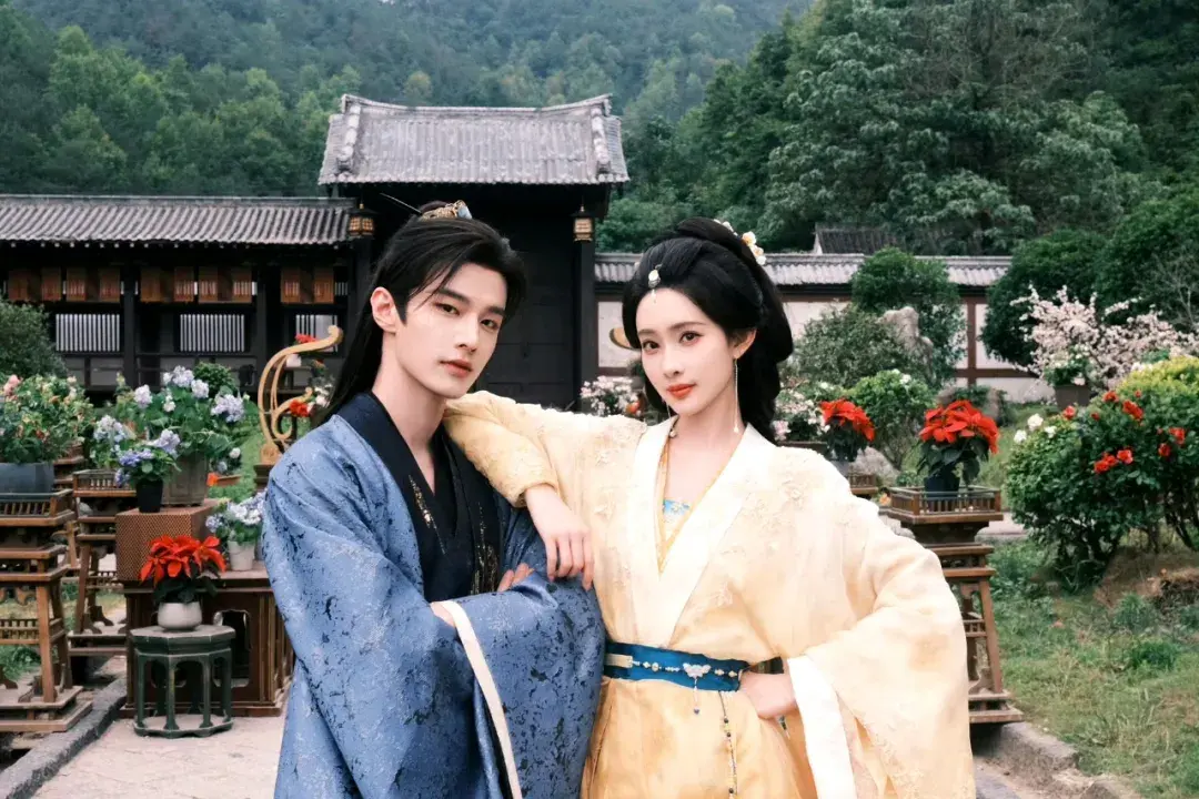 《九阴真经》热播！陈都灵孟子义搭档，白月光师母与美强惨徒弟太吸睛
