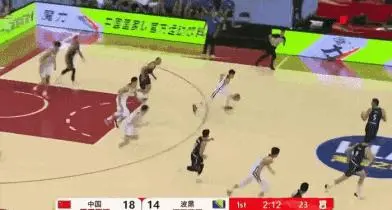 郭士强：廖三宁目前进攻好于防守，他需要提升防守能力和意识