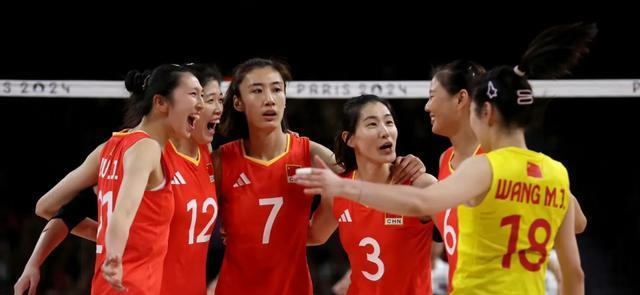 随着意大利3：1巴西蝉联冠军，国际排联惹争议，李盈莹即将回归