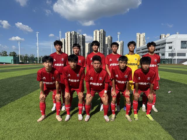合肥高中足球“巅峰对决”大皖新闻今晚直播决赛