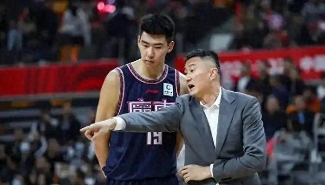 广东2连败短板暴露，山东寻求签下弗格，浙江阻止王奕博转会青岛