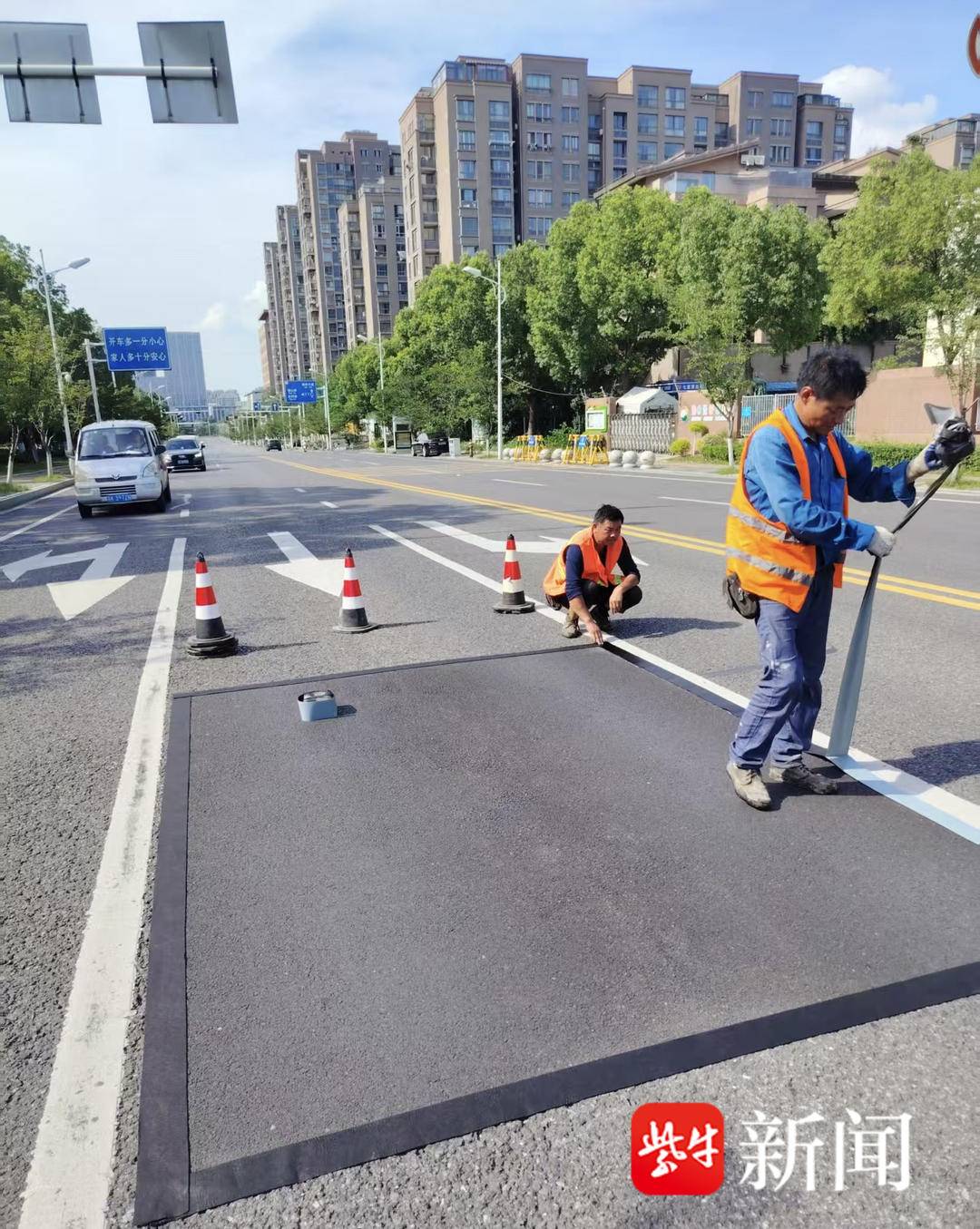 镇江“马路医生”火力全开，保障“苏超”一路畅行