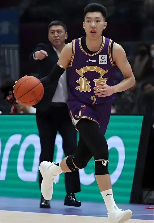 廖三宁：中国男篮主控的潜在答案 悟性与大心脏铸就未来
