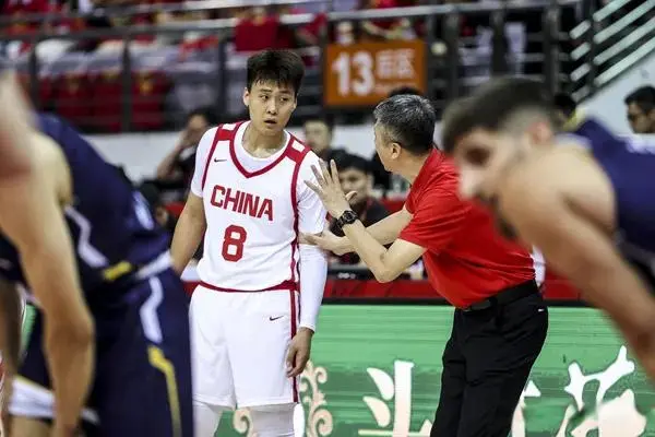 中国男篮vs波黑G2前瞻：亚洲杯前最后一战，12人名单呼之欲出