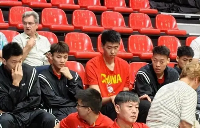 曝广东男篮报价NBA级大外援，球风克制辽宁广厦，杜锋目标要夺冠